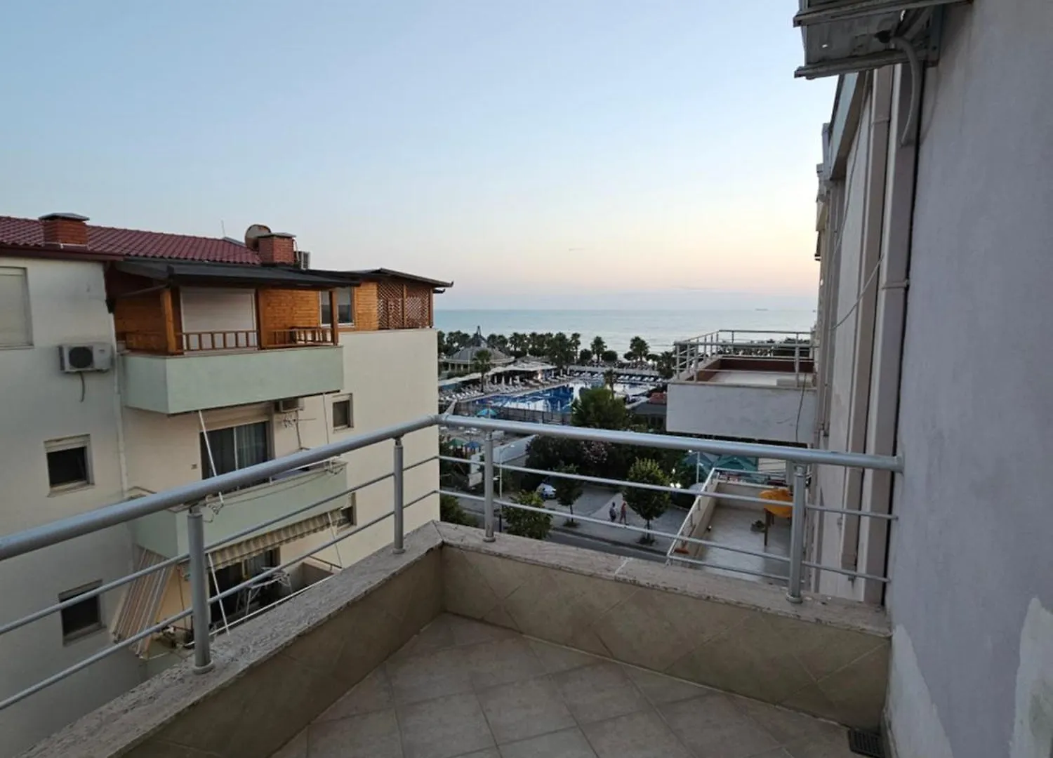 Evelin Apartments Golem  Αλβανία